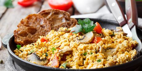 Tofu na kajganu često se radi s dodatkom crne soli