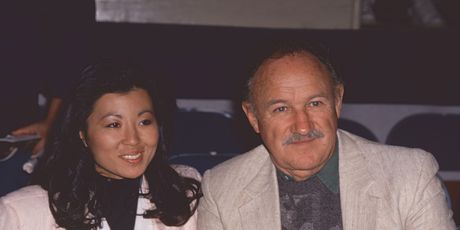 Gene Hackman i Betsy Arakawa