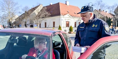 Međunarodni dan žena, čestitka vozačicama - 8