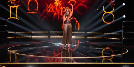 Sanja Azenić, Tko to tamo pjeva
