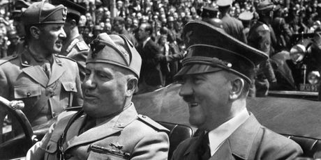 Mussolini i Hitler