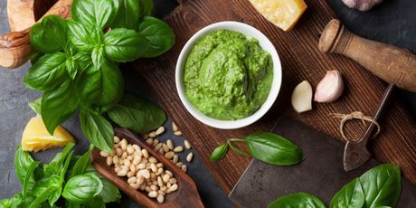 Pinjoli su sastavni dio umaka pesto genovese