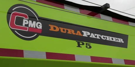 Kamion za krpanje rupa na cesti P5, tvrtke Cimline - 5