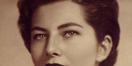 Soraya Esfandiary-Bakhtiary - 2