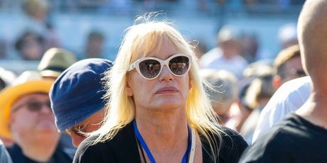 Daryl Hannah - 3