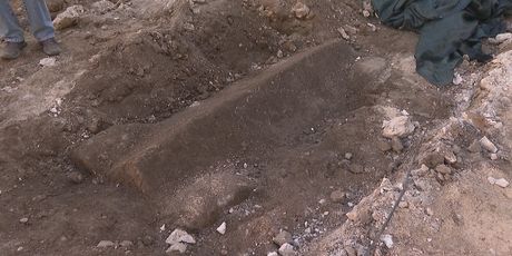 Sarkofag ispred dubrovačke katedrale