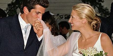John F. Kennedy jr. i Carolyn Bessette