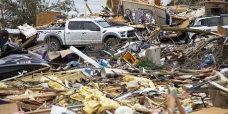 Više tornada pogodilo SAD - 5