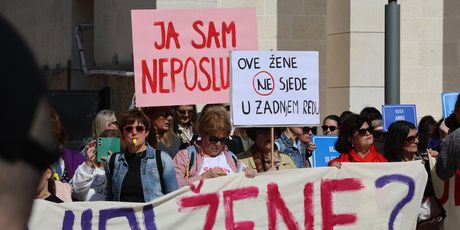 Marš u Splitu u povodu Međunarodnog dana žena - 12