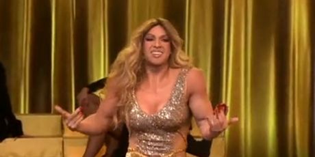 David Balint kao Tea Tairović