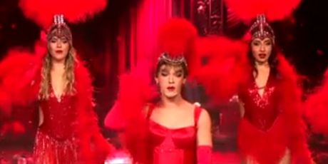 Lovro Juraga kao Taylor Swift