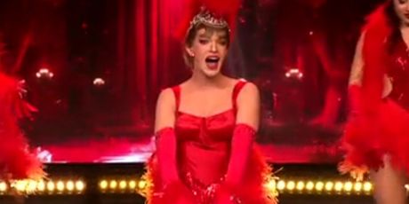 Lovro Juraga kao Taylor Swift