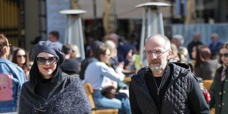 Mirela Holy s partnerom