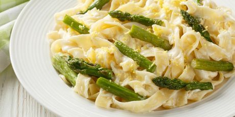 Kremasta tjestenina sa šparogama