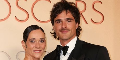 Jacob Elordi s mamom - 4