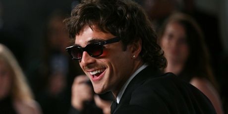 Jacob Elordi s mamom - 5