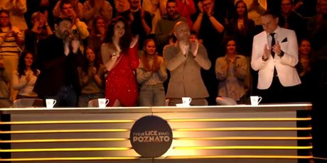 Iva Ajduković kao Adele