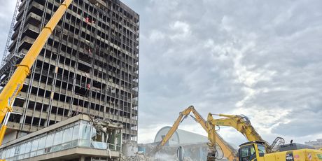 Rušenje Vjesnika - 4