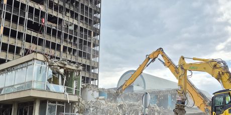 Rušenje Vjesnika - 6