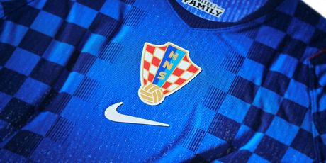 Novi dres Hrvatske, rezervna garnitura