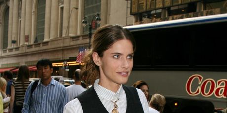 Amanda Peet