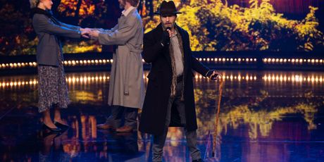 David Amaro kao Zlatko Pejaković - 6