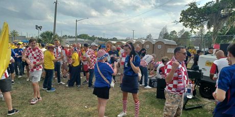 Navijači pred utakmicu Hrvatska - Kolumbija