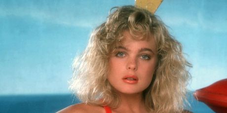 Erika Eleniak