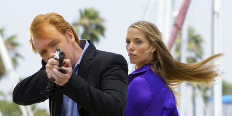 Elizabeth Berkley - 5