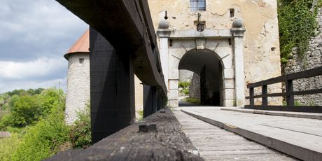 Stari grad Ozalj