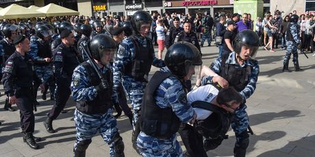 Prosvjedi u Rusiji (Foto: AFP)