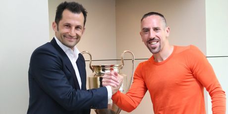 Franck Ribery i Hasan Salihamidžić (Foto: FC Bayern/Twitter)