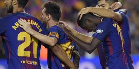 Luis Suarez, Ousmane Dembele, Lionel Messi i Andre Gomes (Foto: AFP)