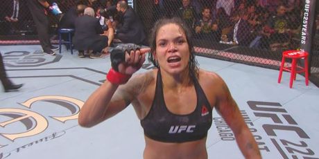 Amanda Nunes (Screenshot)
