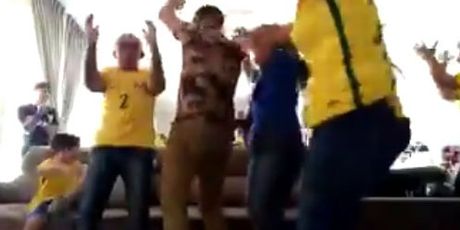 Fagner slavi s obitelji poziv na Svjetsko prvenstvo (Screenshot Twitter)