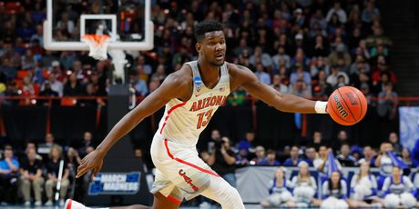Deandre Ayton (Foto: AFP)