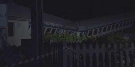 Željeznička nesreća u Italiji (Foto: screenshot/APTN) - 1