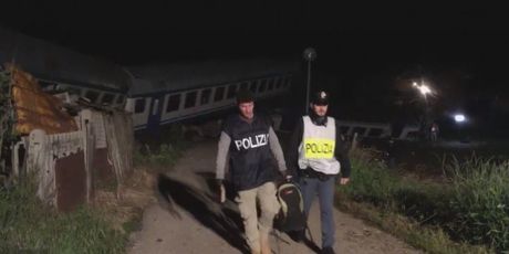 Željeznička nesreća u Italiji (Foto: screenshot/APTN) - 2
