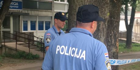Policija istražuje što se dogodilo u Novom Zagrebu (Foto: dnevnik.hr) - 4