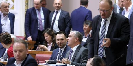 Atmosfera u Saboru (Foto: Pixell)