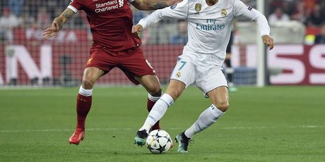 Dejan Lovren i Cristiano Ronaldo (Foto: AFP)