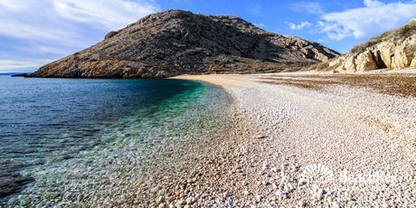 Plaža Oprna, Stara Baška (Foto: Beachrex/Gregor Balažić)