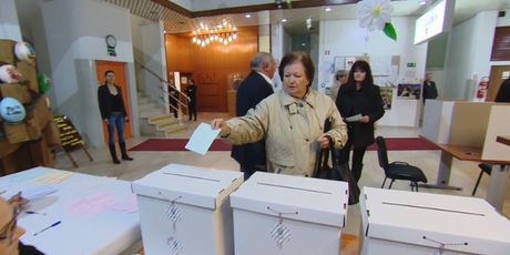 Glasanje na izborima za predstavnike nacionalnih manjina (Foto: Dnevnik.hr) - 2