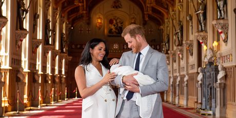 Princ Harry i vojvotkinja od Sussexa pokazali sina (Foto: AFP) - 4