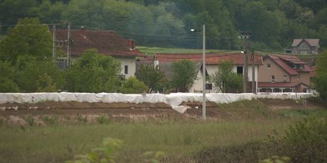 Box barijere u Gunji (Foto: Dnevnik.hr) - 2