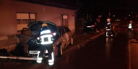 Prometna nesreća u Požegi (Foto: JVP Požega) - 4