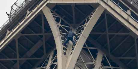 Zatvoren Eiffelov toranj u Parizu (Foto: AFP) - 4
