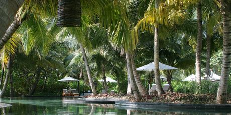 Beskonačni bazen rezorta One&Only Reethi Rah - 4