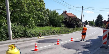 Postavljeni ležeći policajci u Blatu nakon tragične nesreće (Foto: Dnevnik.hr) - 6