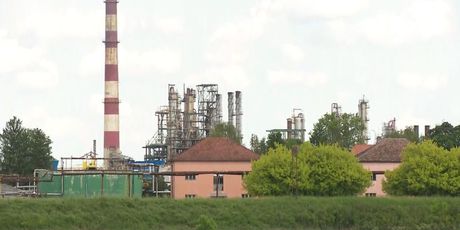 Rafinerija u Slavonskom Brodu (Foto: Dnevnik.hr) - 2